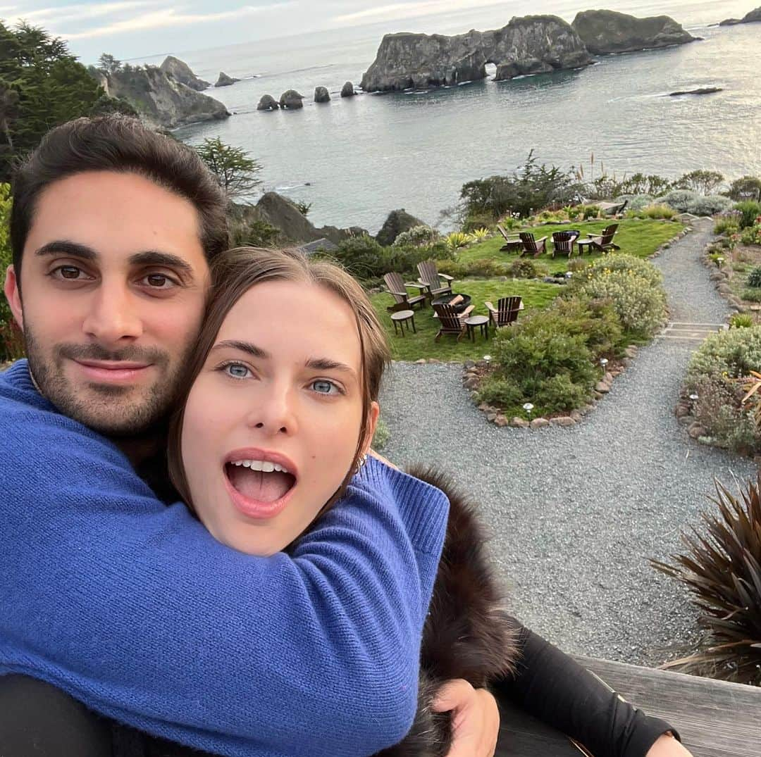 Lana Zakocelaのインスタグラム：「Had the most beautiful weekend in Mendocino celebrating birthday of my love! Hiking, eating , mushroom hunting and tree hugging was definitely fun!」