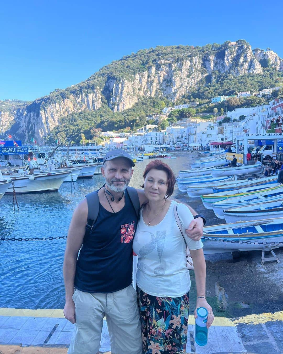 リュボーフィ・エフィメンコさんのインスタグラム写真 - (リュボーフィ・エフィメンコInstagram)「Mama & Papa came for a visit ❤️ . . . .  #italy#travelitaly#cinqueterre#riomaggiore#travel#tourist#cruiseship#europe#europetravel#italytravel#laspezia#world#royalcaribbean#lifestyle#travelphotography#family#familytime#familytravel#adventure」10月21日 10時39分 - liubaefimenko