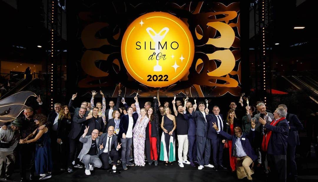 マサヒロマルヤマのインスタグラム：「We were awarded the Silmod’Or on September 24, 2022. LUNETTES SOLAIRES "CREATEURS LUNETIER"  Kintsugi MM-0078 #silmo #silmoparis #silmodor #silmo2022 #masahiromaruyama #kintsugi #sunglasses  #eyewear  #japan  #handmade  #サングラス  #眼鏡」