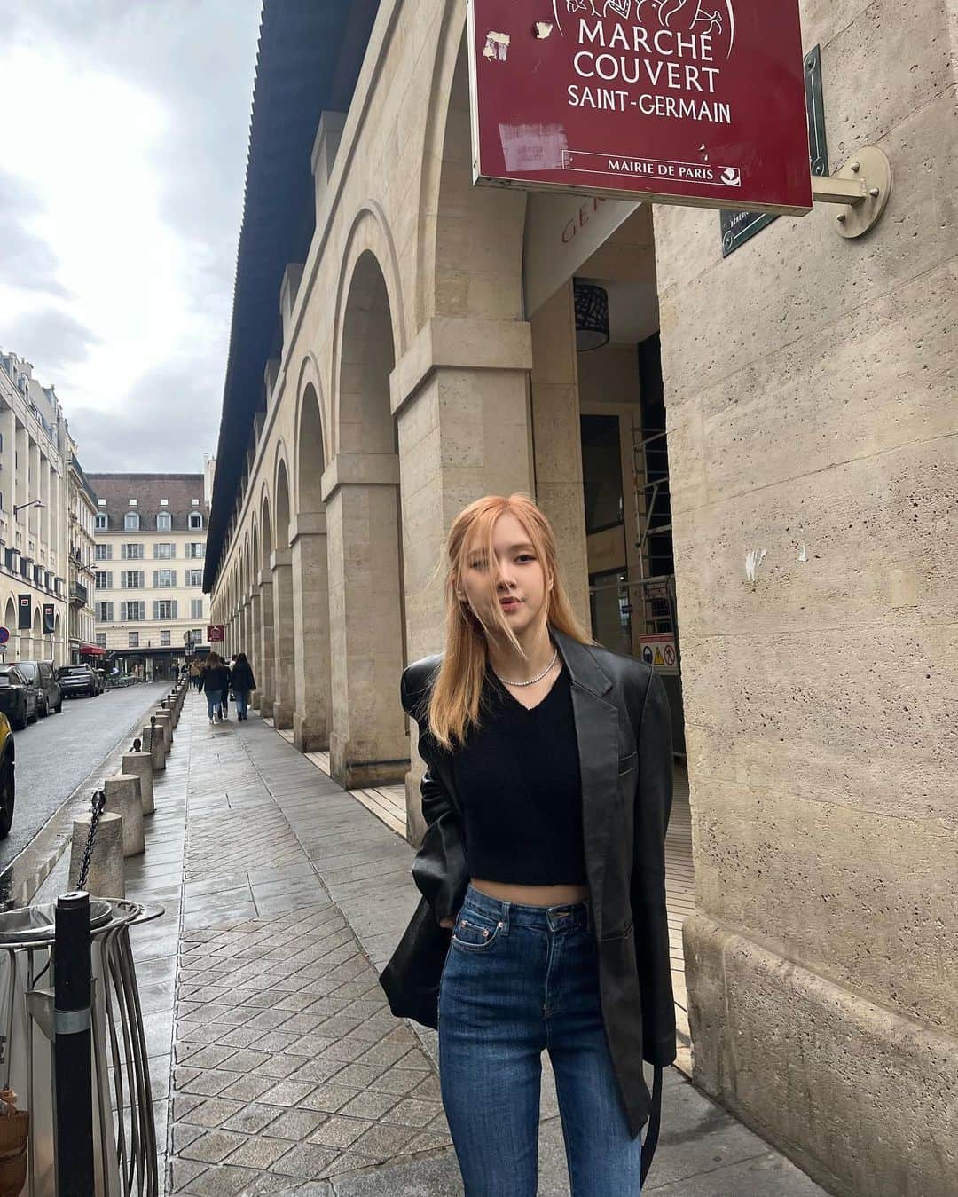ロゼさんのインスタグラム写真 - (ロゼInstagram)「🥖」9月27日 22時33分 - roses_are_rosie