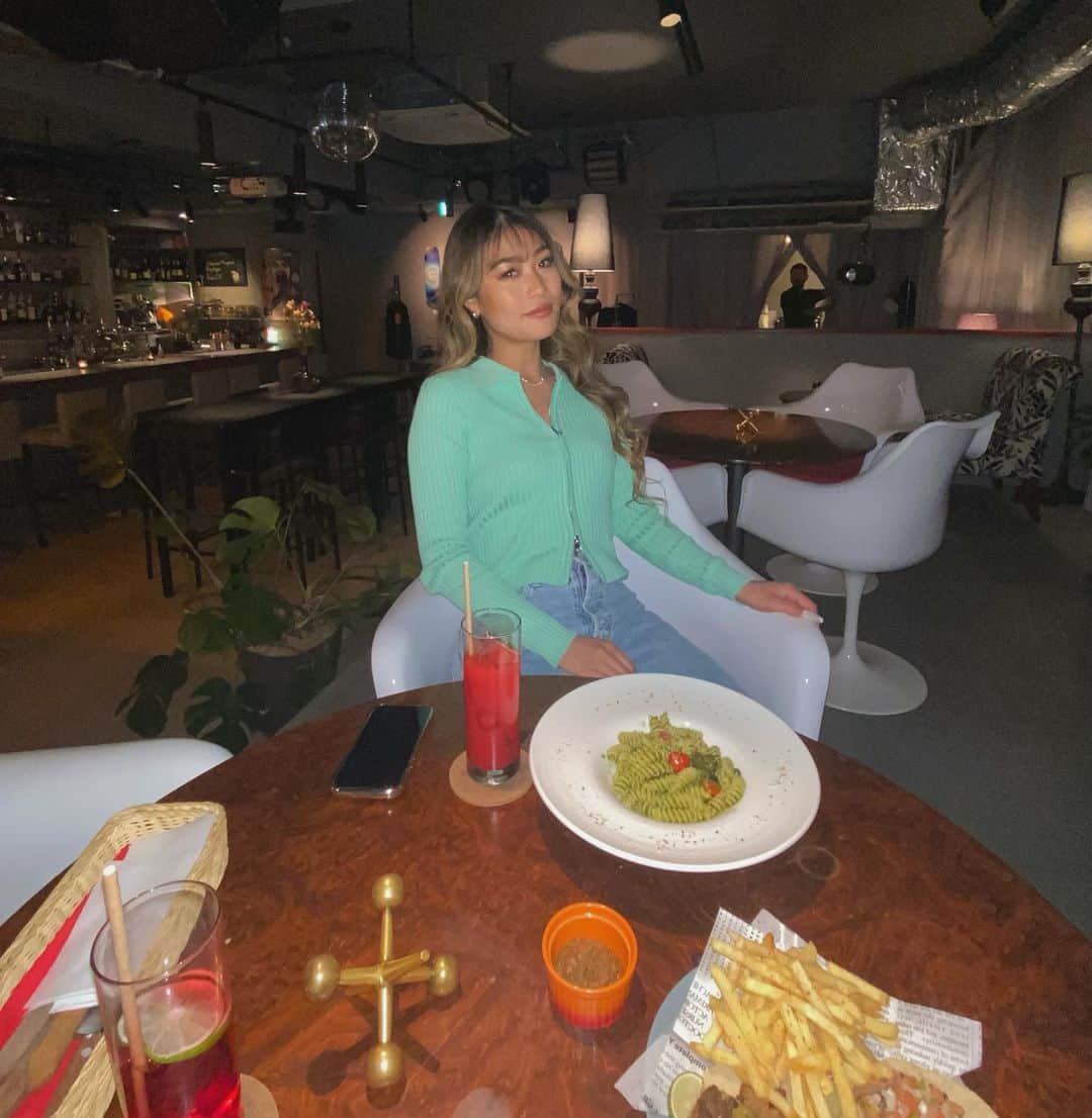 MAKOのインスタグラム：「🧚🍃☁️⌛️🎞️」