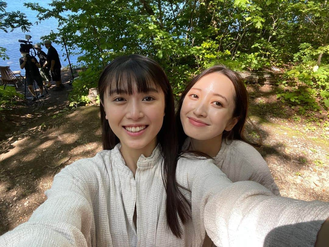 團遥香さんのインスタグラム写真 - (團遥香Instagram)「青森に行って来ました🤍 サウナのロケだよん。  TVerでも観られるので是非💛 https://tver.jp/episodes/epnvxxacm2 私のYoutubeでも裏側を撮影したからチェックしてねん かわいい後輩の北向ちゃんと🤍」9月28日 18時36分 - haruka_dan_official