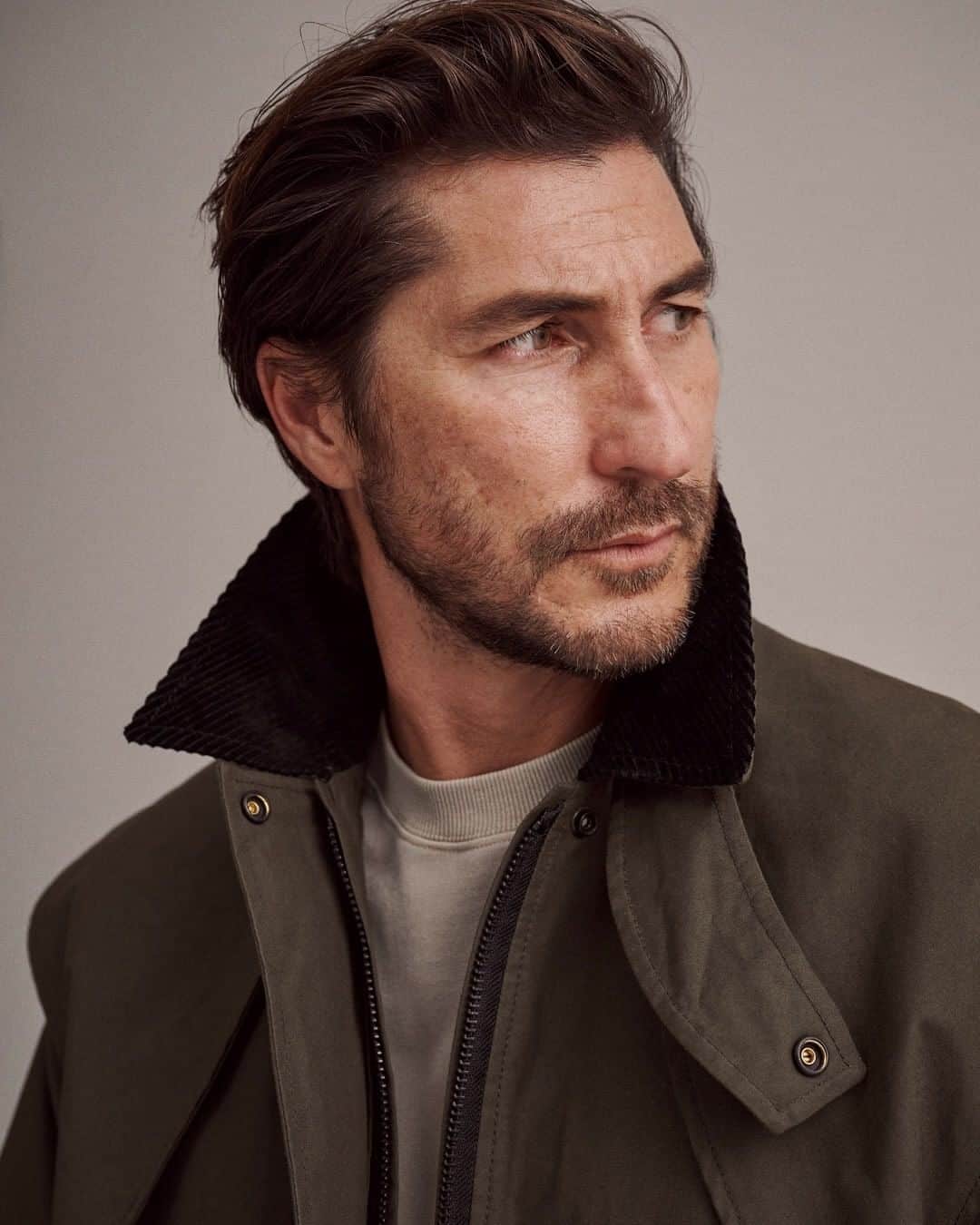 のインスタグラム：「Drywax Short Coat   Now available in army green.   Shop via link in bio.   #DrizaBone」