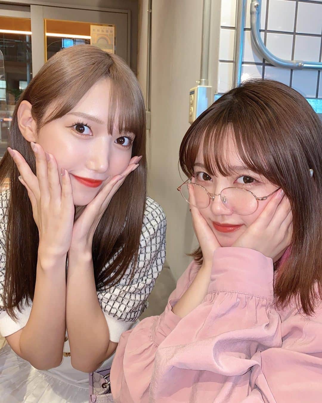 のインスタグラム：「. 東京でれなっちさんに 韓国料理連れてってもらった🤍 . 緊張して、トッポギもサンチュも落とした。 . #ちよりが撮ってくれた」