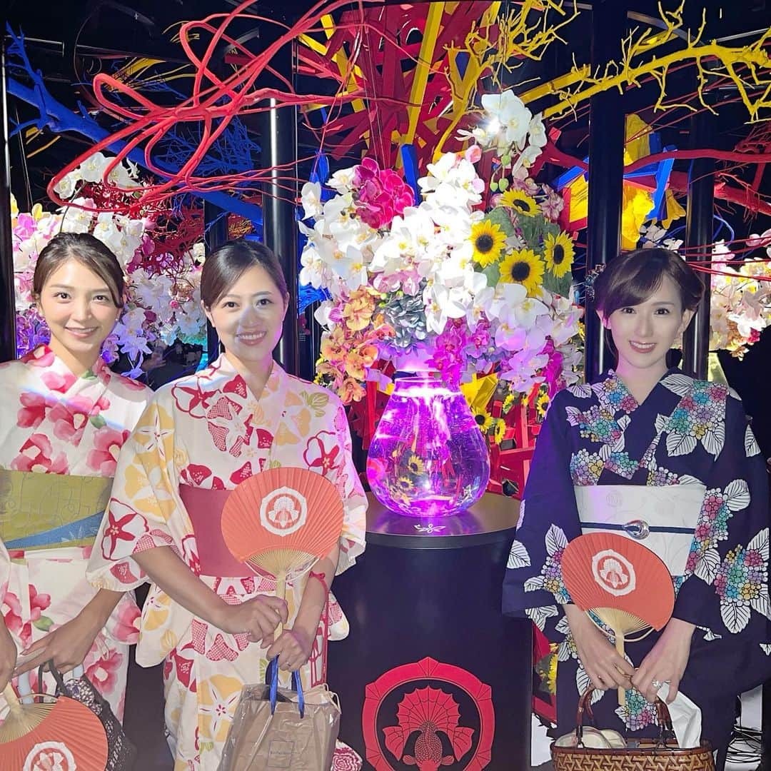 谷中麻里衣のインスタグラム：「Memories of summer 🌺  アートアクアリウムへ🐠  #アートアクアリウム#金魚#浴衣#麻里衣きもの」
