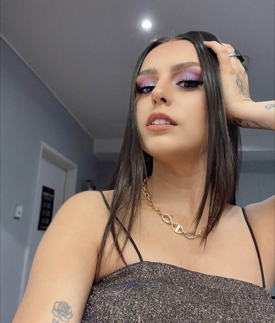シェール・ロイドのインスタグラム：「Still on a high from Sunday night, I loved seeing you all so much. It felt so good to back doing what I love the most. My heart and mind needed it so much! Thank you for being such an amazing crowd ♥️」
