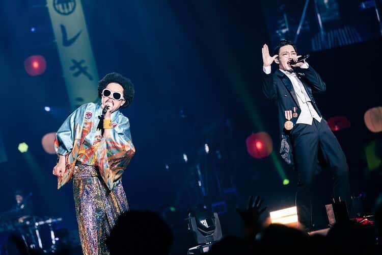 atagiのインスタグラム：「横浜アリーナ　ありがとうございました〜 またいつかどこかでお会いしましょうね  れんたろう  PHOTO： 聖徳太郎 #レキシ #レキシチ」