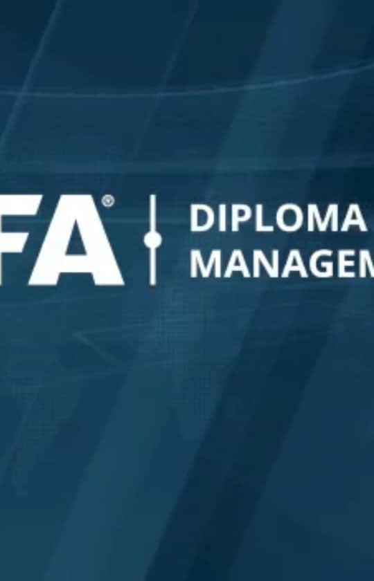 ティム・ケーヒルのインスタグラム：「First session in New York. The Fifa Diploma in club management. Amazing to part of this group and to learn from global leaders. ⚽️📚」