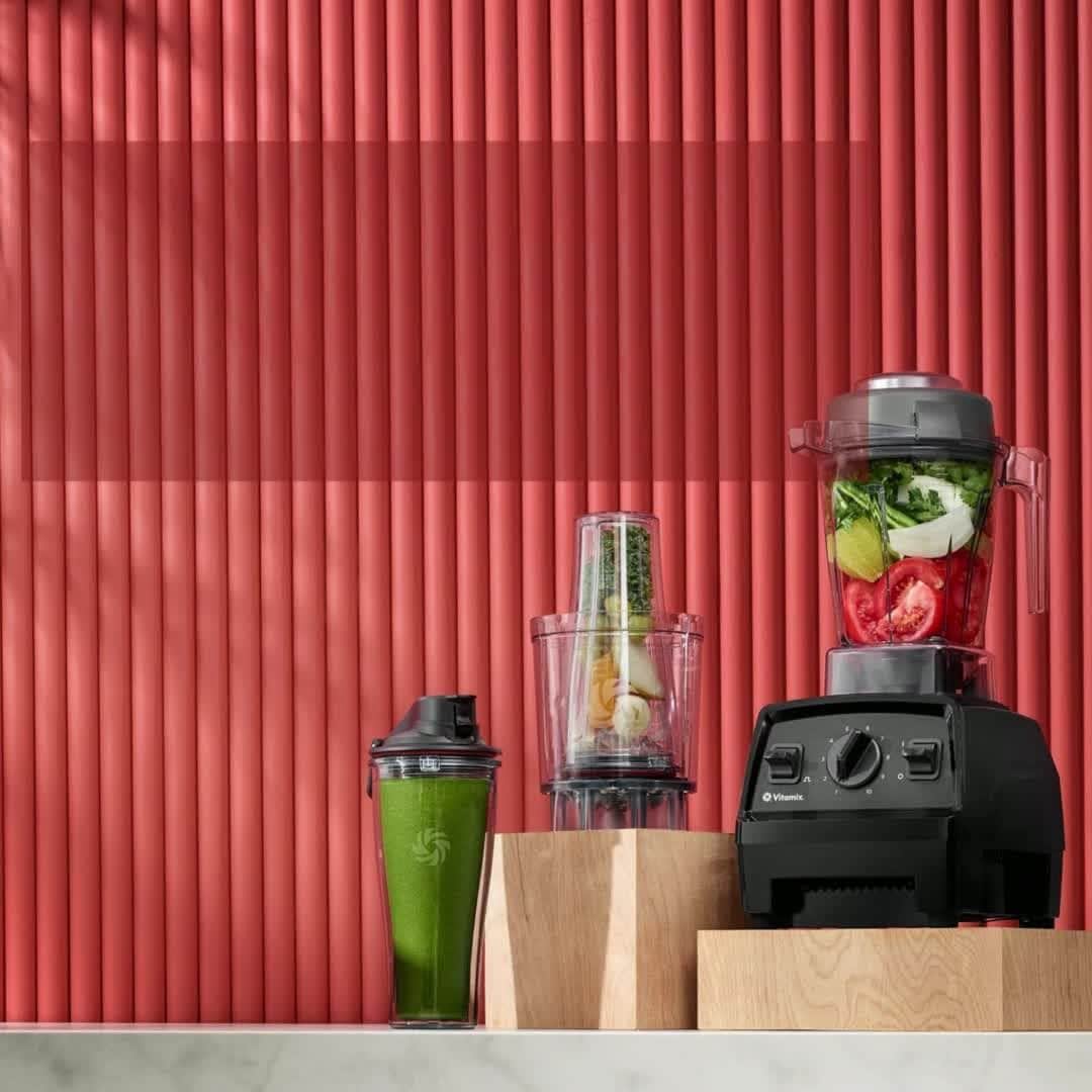 Vitamix Global Headquarters Real foodのインスタグラム：「Vitamix is for REAL quality. . Learn more about our machines at the link in bio. . #vitamix #power #myvitamix #blender」