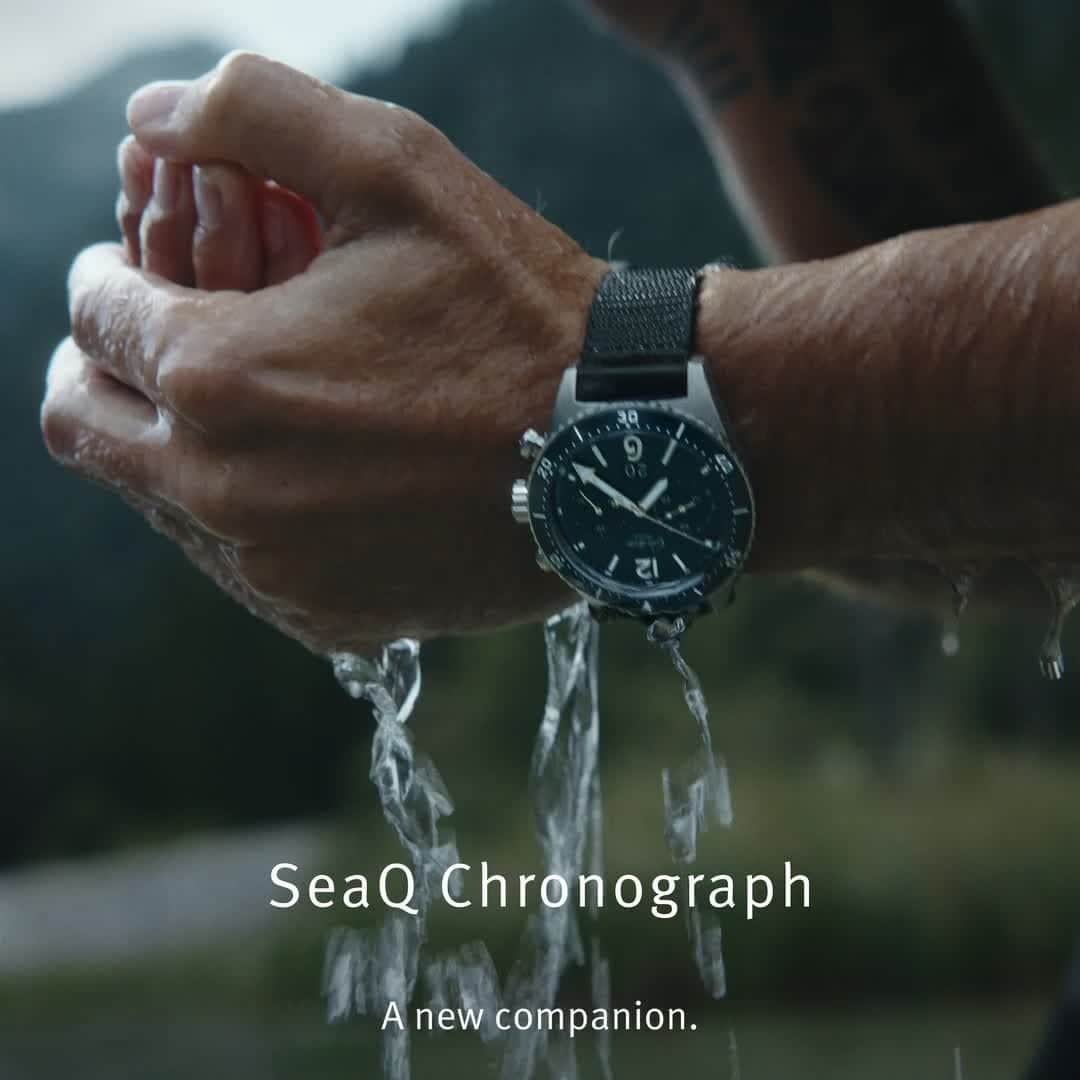 グラスヒュッテのインスタグラム：「#JustUnveiled  World premiere for a true original! We present: the new SeaQ Chronograph. Our first diver's watch with short-term measurement – and plenty of spirit of adventure. Proud to be the Original.  #GlashütteOriginal #GlashuetteOriginal #ptbto #GermanWatchmakingArt #newrelease #novelty #SeaQChronograph #Spezialist #OutdoorWatch #Chronograph」