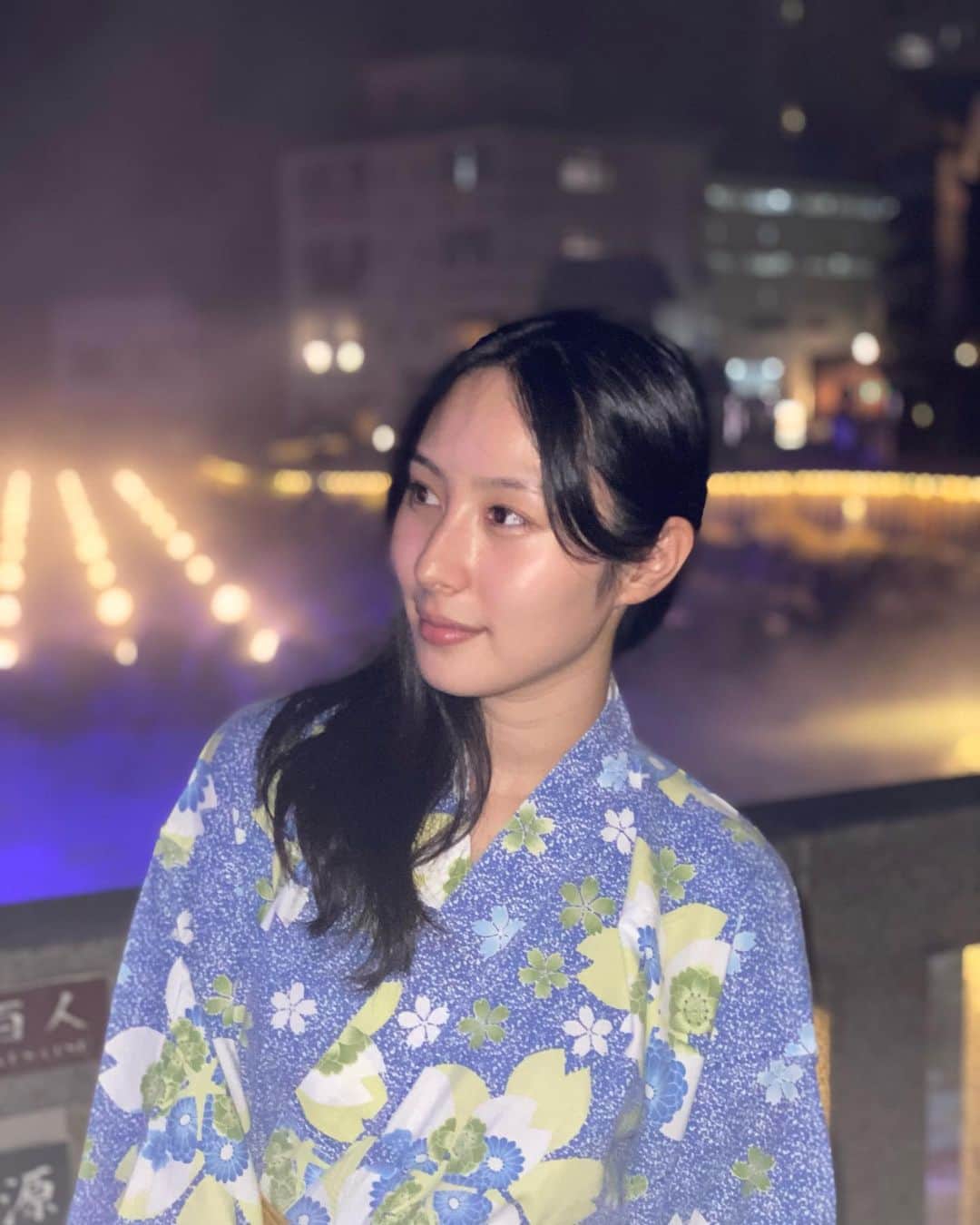 里彩さんのインスタグラム写真 - (里彩Instagram)「♨️❤️  青の浴衣どうですか？😌💙」9月29日 20時58分 - risa_gram611