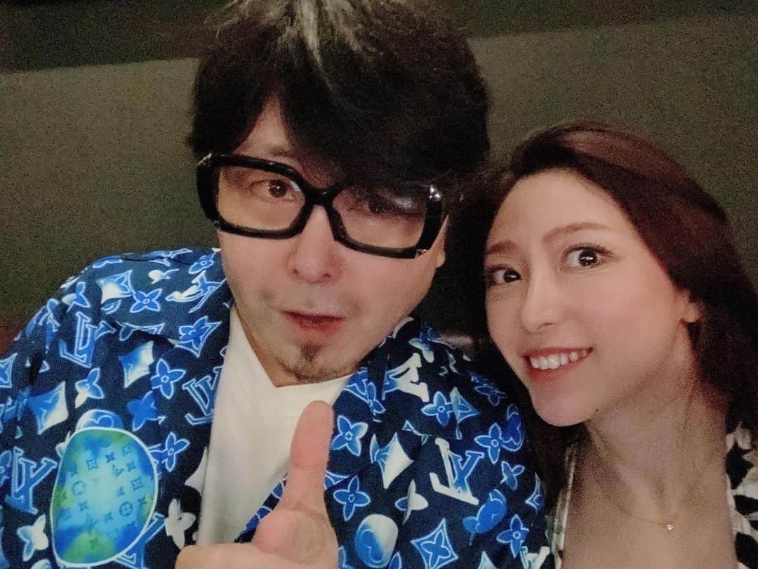 白木優子のインスタグラム：「やっとDJ TSURUちゃんに会えたー！」