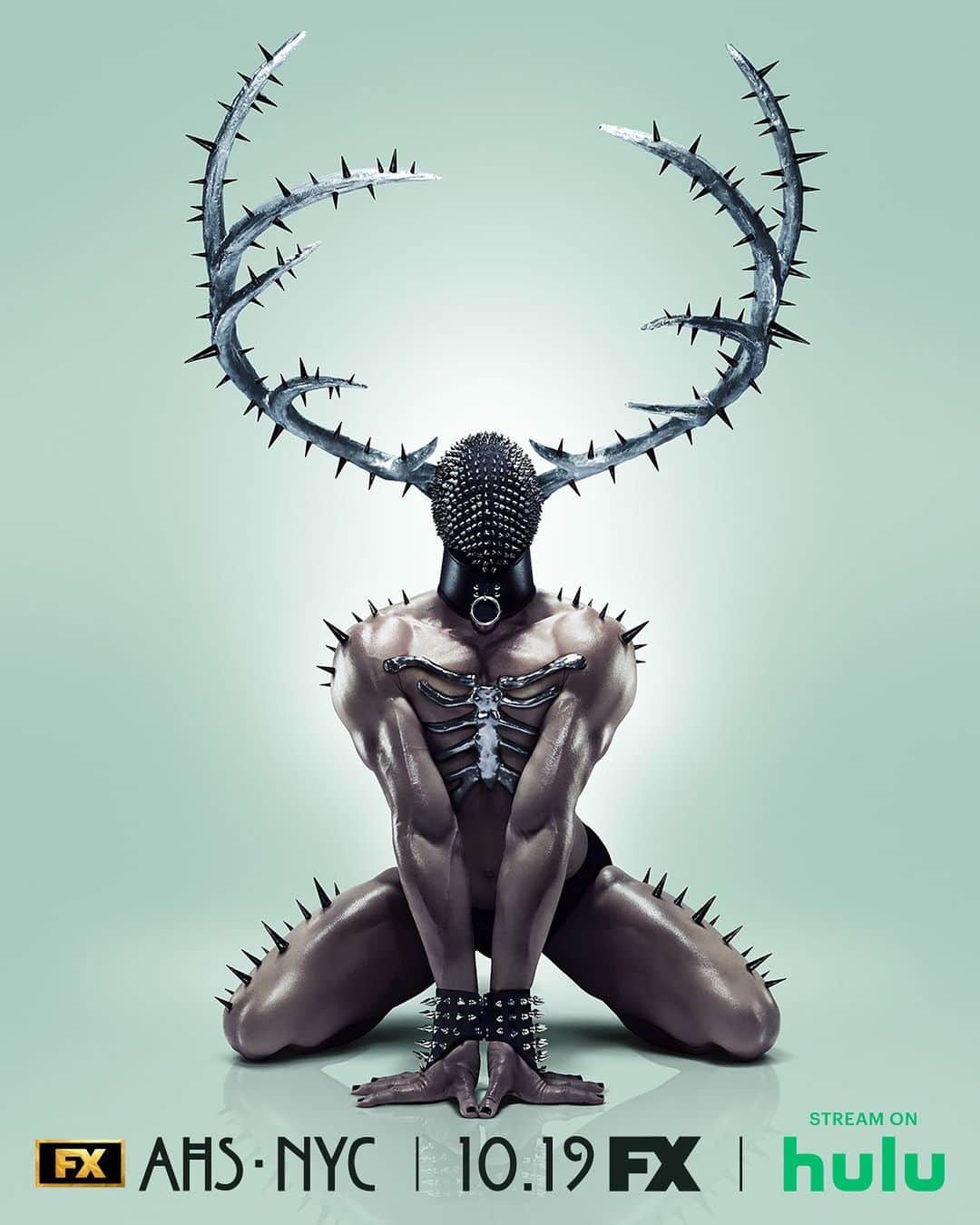 チャーリー・カーバーのインスタグラム：「New Season. New City. New Fears. FX’s AHS:NYC premieres 10.19 on FX. Stream on Hulu.」