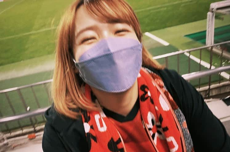 いよたなるみさんのインスタグラム写真 - (いよたなるみInstagram)「JリーグYBCルヴァンカップˎˊ ˗  ⚽️🏃🏃‍♂️  🗣🏳️‍🌈  🙏❤️‍🔥」9月30日 10時28分 - iyotanarumi