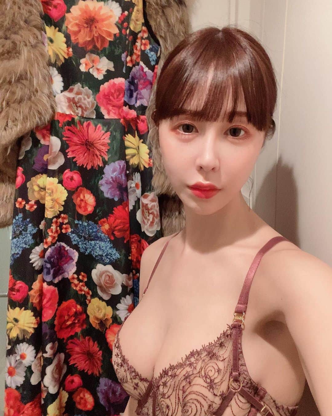 芽森しずく　プレステージ 朝日奈るみな（芽森しずく）さんのインスタグラム写真 - (朝日奈るみな（芽森しずく）Instagram)「#新作#MGS#ラグジュTV#レビュー待ってます❤️」8月7日  18時10分 - pua1002