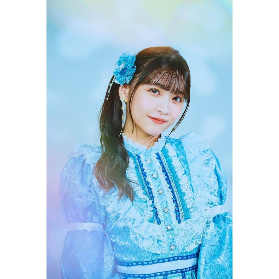 26時のマスカレイドさんのインスタグラム写真 - (26時のマスカレイドInstagram)「🌈ラストアー写公開🐟 26時のマスカレイドのラストアー写を公開‼️  そして10月16日(日) 26時のマスカレイド 大特典会 FINAL 開催決定✨✨  🫧日程🫧 ＜1部＞OPEN 11:15 ／ START 12:00 ＜2部＞OPEN 16:15 ／ START 17:00  🫧会場🫧 ベルサール新宿セントラルパーク　ホールB  🫧チケット詳細🫧 ・江嶋綾恵梨サイン入りツーショットチェキ付きチケット ・中村果蓮サイン入りツーショットチェキ付きチケット ・来栖りんサイン入りツーショットチェキ付きチケット ・吉井美優サイン入りツーショットチェキ付きチケット ・森みはるサイン入りツーショットチェキ付きチケット  26時会先行は本日10月1日(土)12:00〜10月3日(月)23:59まで！  イベント詳細はこちら⬇️ https://26masquerade.com/ticket/tokutenkai_final  ラストライブまであと30日…！ 少しでも多くみなさまに会えますように💫  #ニジマス #26時のマスカレイド #江嶋綾恵梨 #中村果蓮 #来栖りん #吉井美優 #森みはる」10月1日 12時01分 - nijimasu_staff
