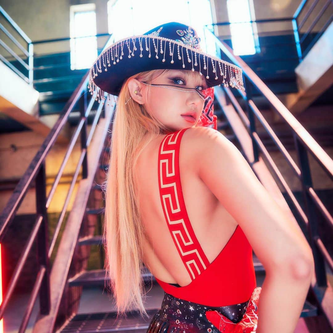 ル（AHN ELLY）さんのインスタグラム写真 - (ル（AHN ELLY）Instagram)「ㅂㅜㄹ🔥」10月1日 9時58分 - x_xellybabyx
