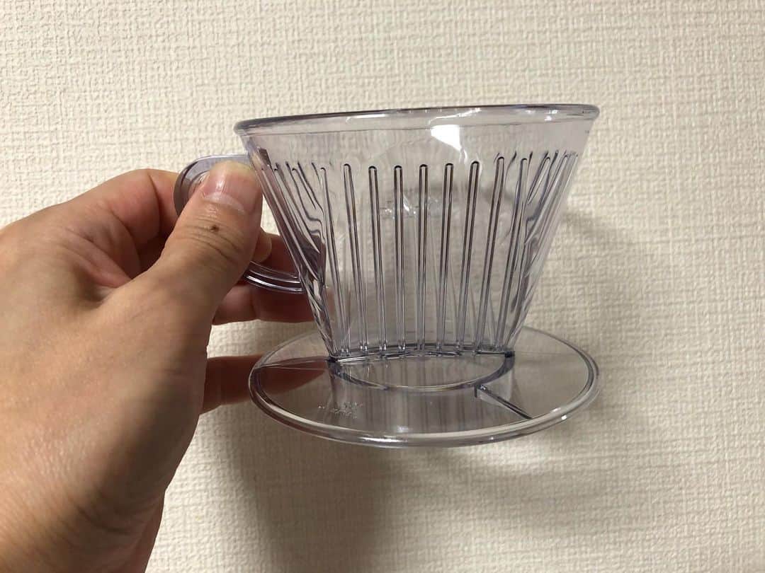 走裕介のインスタグラム：「コーヒーの日なんですね〜 みなさまは〜 飲みますか〜 わたしは かなり好きかな〜 #走裕介  #コーヒー」