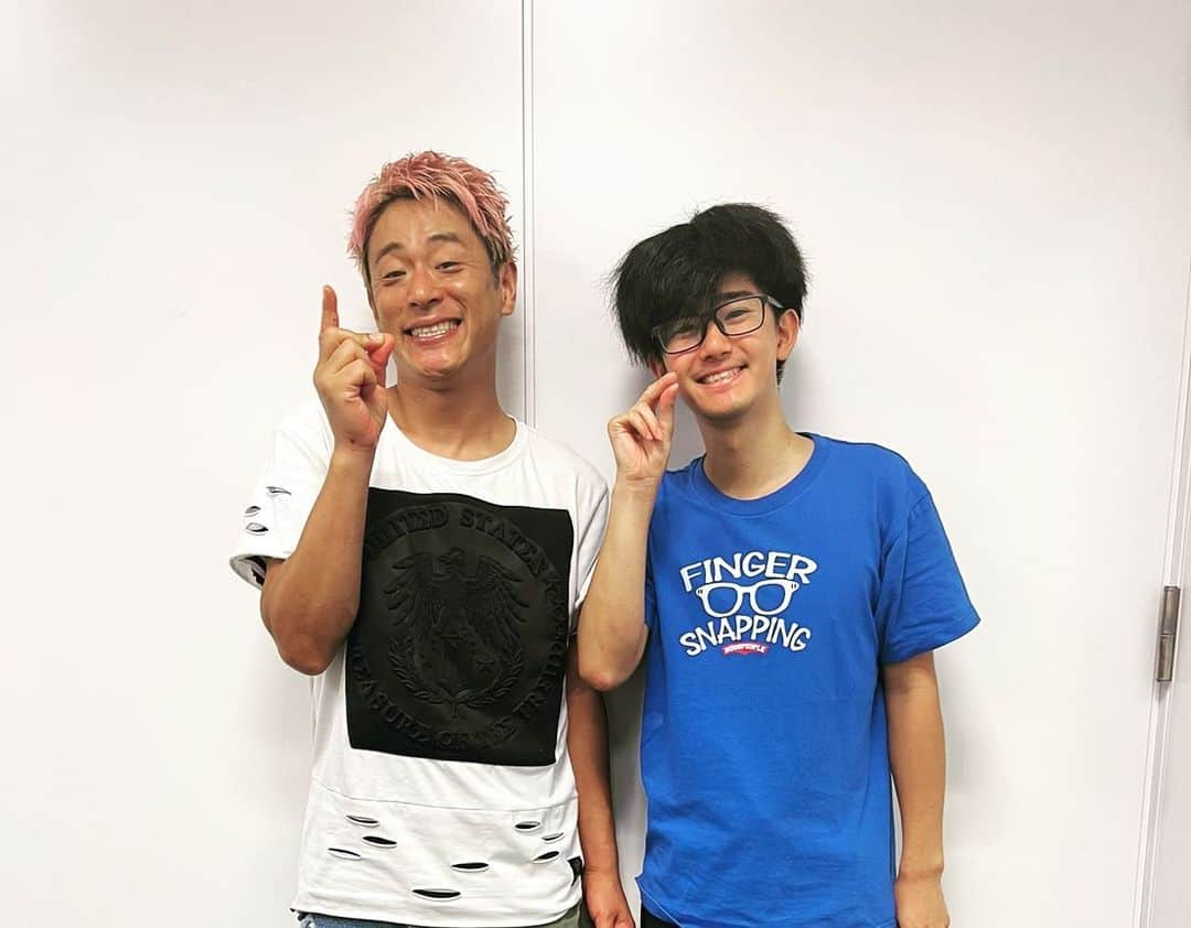 永井佑一郎のインスタグラム：「指男くんとはじめて会わせて貰いました〰︎。  めちゃくちゃ博識でめっちゃ話しやすくて楽しい時間でした！  有難うございました！！」