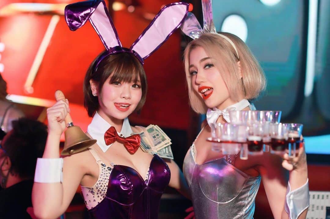 えれなのインスタグラム：「今週らすと♡ ' ' #バーレスク大阪#バーレスク大阪えれな  #バーレスク#バーレスク東京 #北新地#大阪観光  #ショートカット  #ショートヘア#ショートヘアー女子  #童顔女子#ロリ#バニーガール #アイドル#バニーガールコスプレ  #ロリ巨乳#インスタ映え #グラビア撮影 #ロリ顔 #大阪#梅田#ショートヘアー  #グラドル自撮り部 #童顔巨乳 #エンタメ活動を止めない  #burlesque#burlesqueosaka #burlesquetokyo#gravureidol  #gravure#japanesegirl」