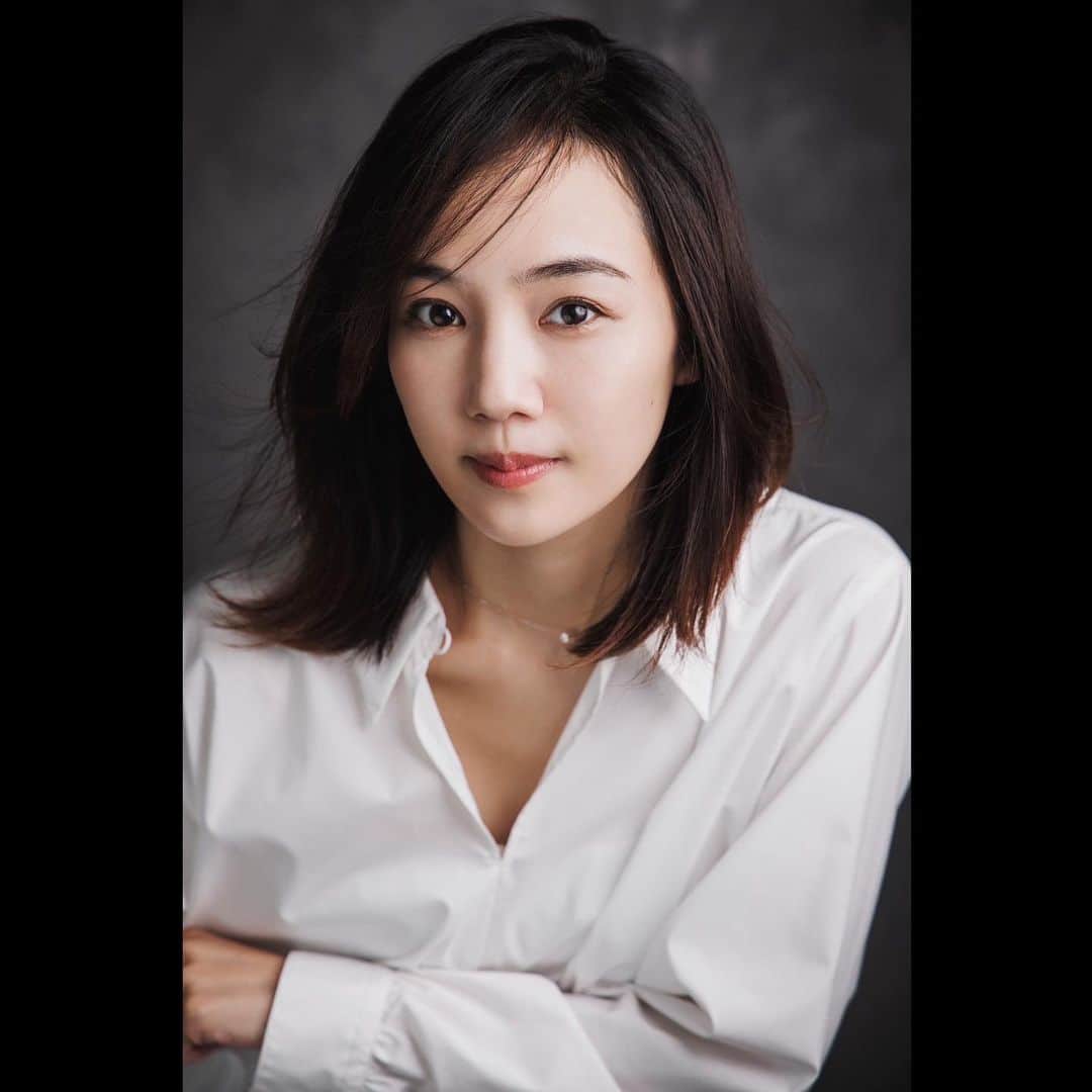 咲妃みゆのインスタグラム：「【ご挨拶】 この度、約5年間お世話になりましたユニバーサル ミュージック合同会社を巣立ち、BLUE LABELに所属させていただく運びとなりました。 ⁡ 宝塚歌劇団卒業後、咲妃みゆの可能性を信じて様々なお仕事に携わらせてくださり、新たな経験を積ませてくださったユニバーサルミュージックさんには感謝の気持ちでいっぱいです。 ⁡ BLUE LABELさんとは、これまでも業務提携という形で長らくご一緒させていただいておりましたが、本日より正所属アーティストとしてより一層精進して参ります！！！ ⁡ 今後とも、どうぞ宜しくお願い致します。 ⁡ #新たな挑戦へ #はじめの一歩 #BLUELABEL #咲妃みゆ」
