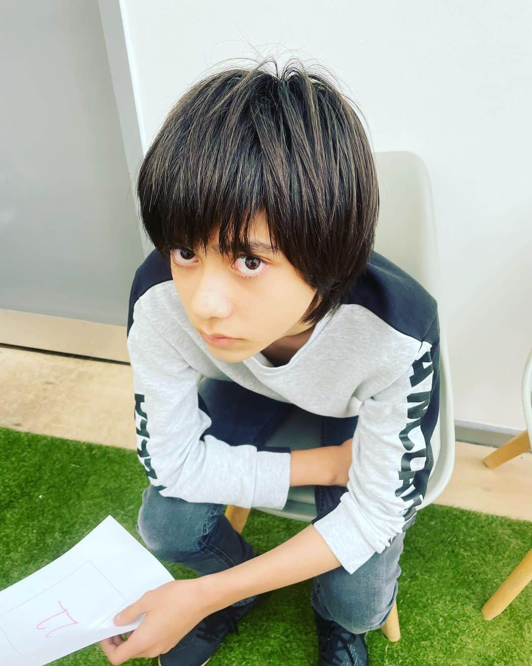 Hyuさんのインスタグラム写真 - (HyuInstagram)「22番 . . . . #モデル　#ティーンモデル　#イギリス生活　#ハーフ男子　#日英ハーフ　#ティーン男子　#キャスティング #オーディション」10月1日 23時32分 - ___h_y_u___