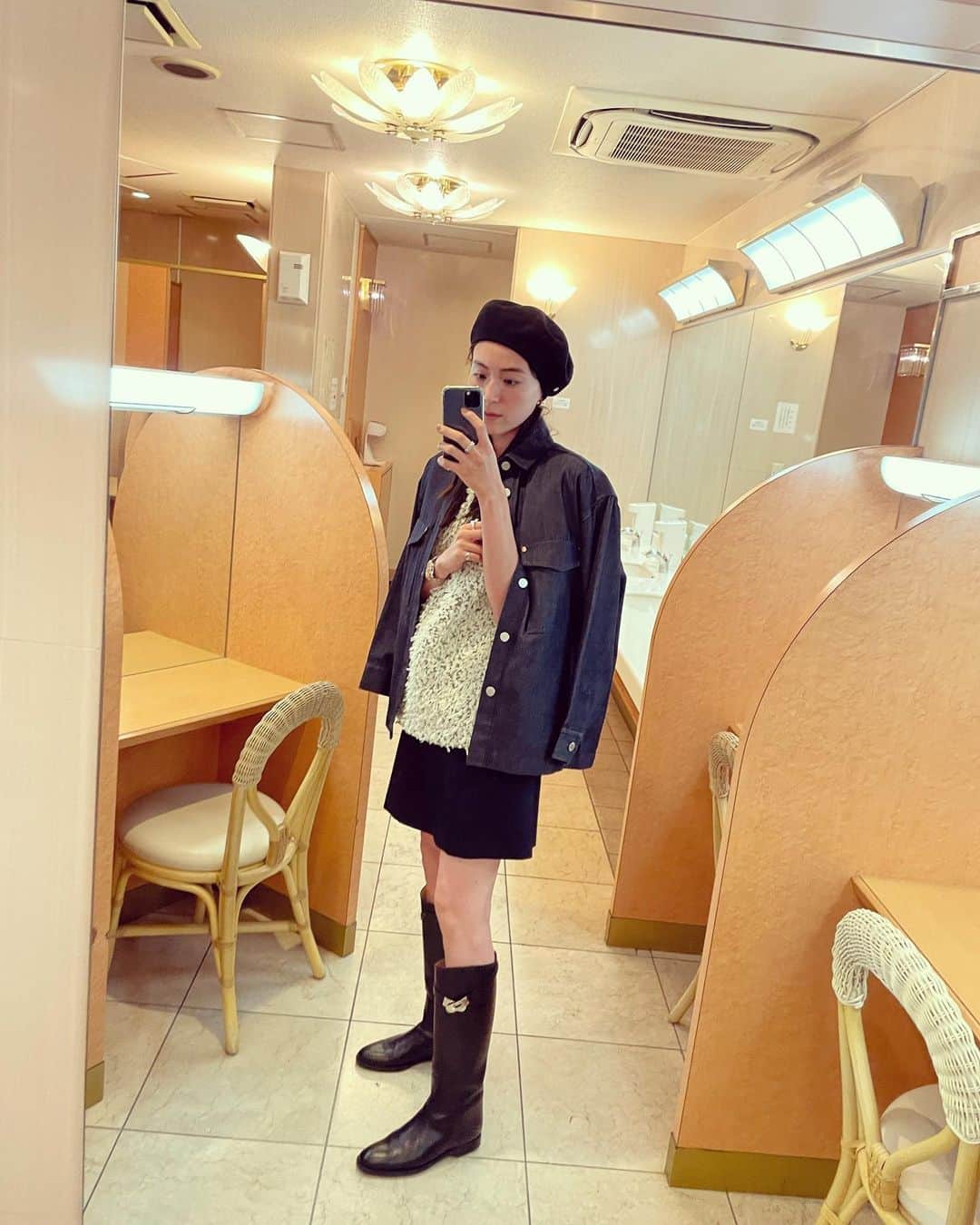 笹川友里さんのインスタグラム写真 - (笹川友里Instagram)「100年ぶりにミニスカを履きました。」10月1日 23時39分 - sasagawayuri