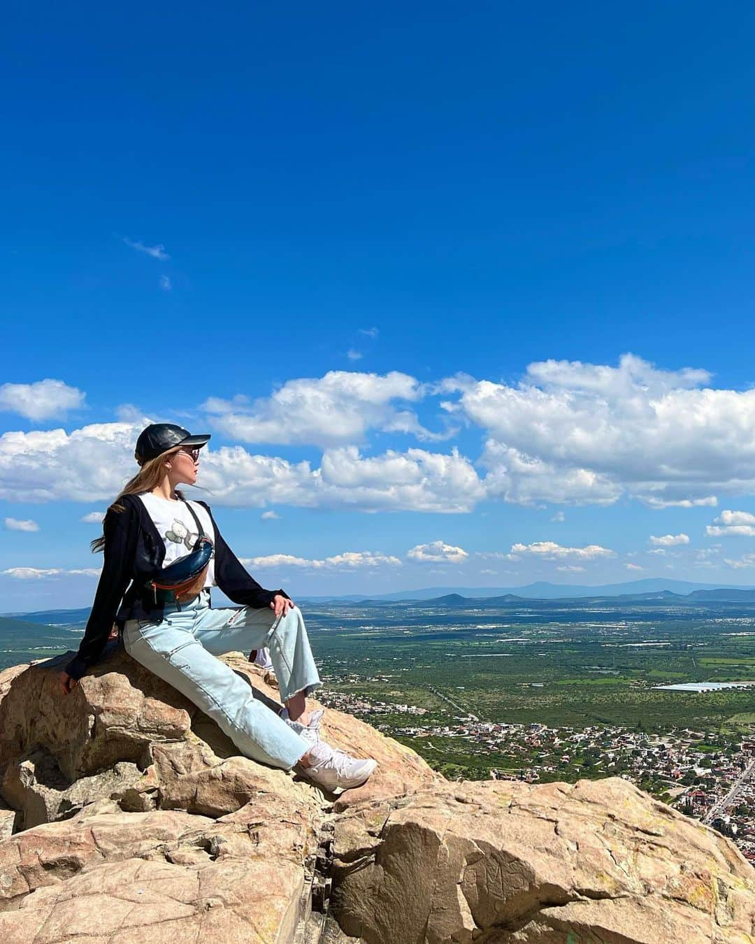 入山杏奈さんのインスタグラム写真 - (入山杏奈Instagram)「Mi México mágico. 💙」10月2日 1時41分 - iamannairiyama