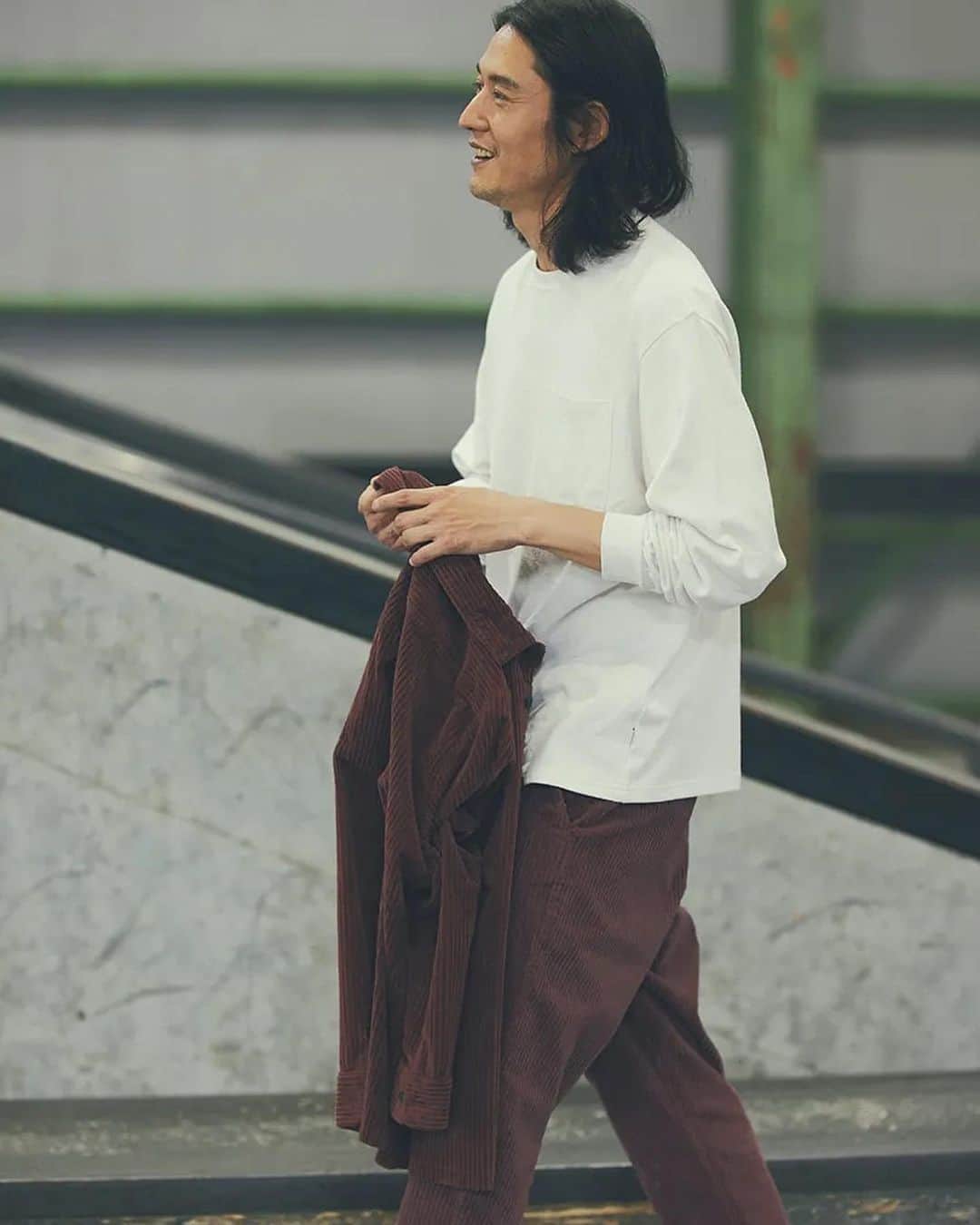池上幸平のインスタグラム：「続きはwebで。 @oceans_magazine @waxlondonclothing」