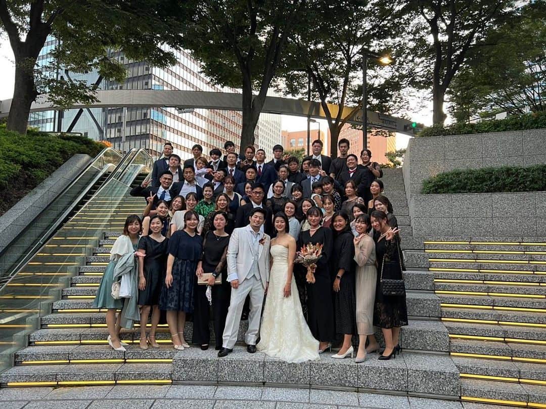 大塚美優のインスタグラム：「Wedding Party💐❤️ 夢のような2日間最高でした　ありがとう🙏❣️ You are the Best  (2022.10.1) #weddingparty#バリラックス新宿 #結婚パーティー#friends」
