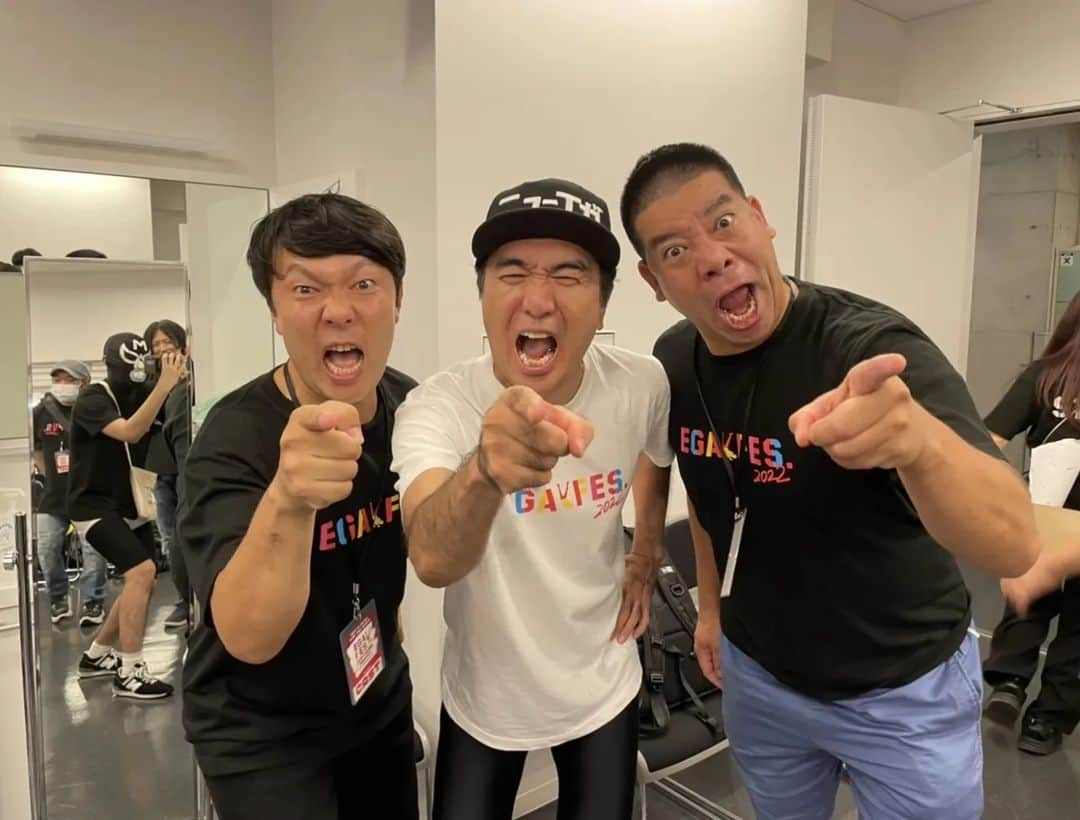 チェリー吉武さんのインスタグラム写真 - (チェリー吉武Instagram)「佐賀県人会で江頭さんのフェス エガフェスに呼んでもらいました。 あたおかの方々の熱気そして江頭さんに引き寄せるパワーがまさに1つになり伝説となりました。燃え尽きた夏の終わりでした。 バンザイ🙌  Thank you  cherry much🍒」10月3日 0時09分 - mrcherry_amazing