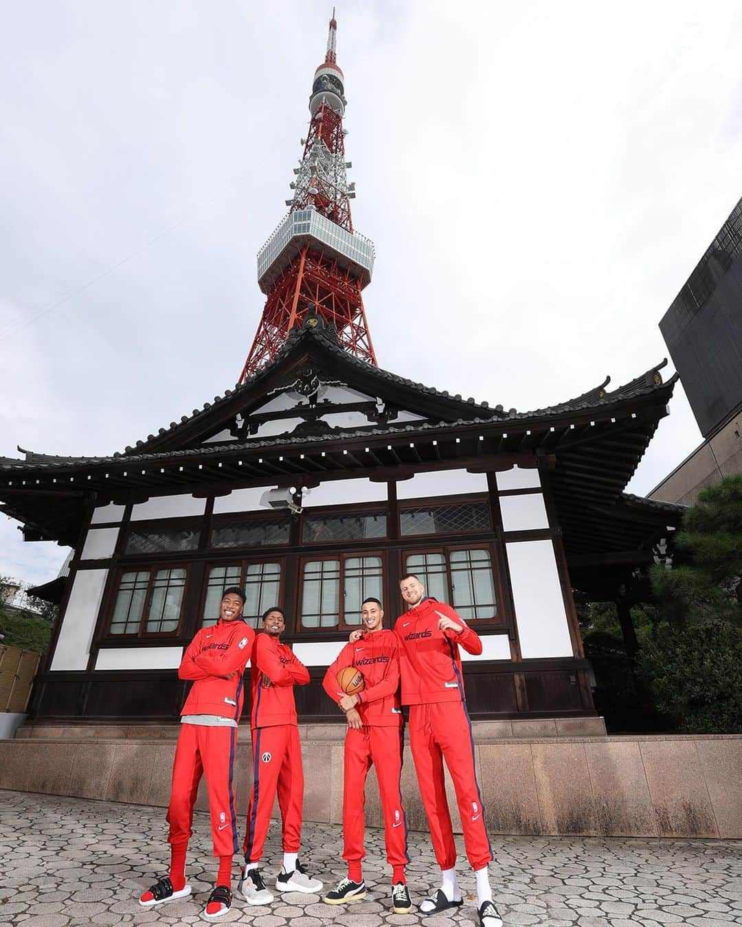 ブラッドリー・ビールさんのインスタグラム写真 - (ブラッドリー・ビールInstagram)「THANK YOU, JAPAN 🎌」10月3日 0時51分 - bradbeal3