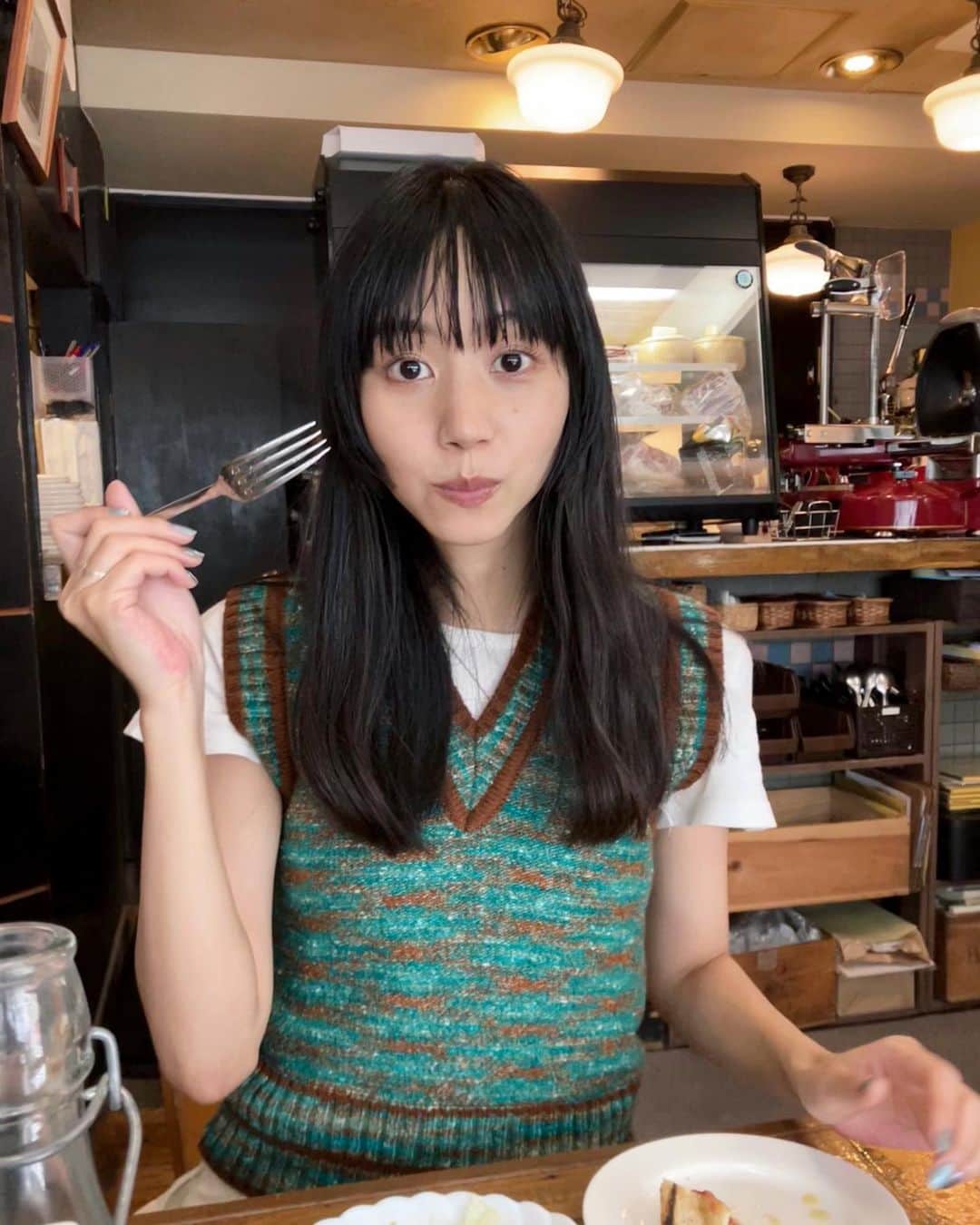 Shiho Sasakiのインスタグラム：「😳😳😳🍽  #休日」