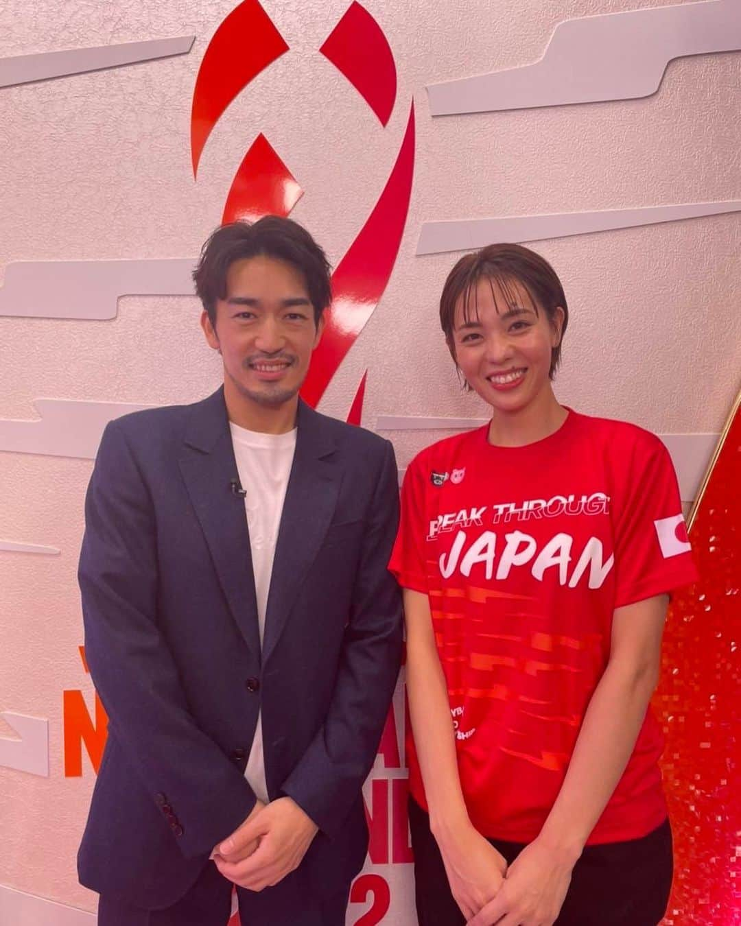 迫田さおりさんのインスタグラム写真 - (迫田さおりInstagram)「・ 昨日のアルゼンチン戦は大谷亮平さんと石井大裕アナウンサーと一緒にYouTube配信から応援させていただきました😊 ・ 大谷さん、解説席に座れるくらいバレーボールに詳しくてお話し上手で話が盛り上がりました😆‼︎ 選手の気持ちや日本のバレーボールの凄さなど… 私にとって「そうなんですぅ🥺‼︎それを伝えたいんです‼︎」っと思うことばかりでご一緒できて本当に幸せでした🙇‍♀️ ありがとうございました😊 ・ コメントもたくさんありがとうございました🙇‍♀️ 舞子もコメントありがとね🥺👐 ・ ・ #TBS #世界バレー #ツナゲキズナ #大谷亮平 さん #石井大裕 アナウンサー」10月3日 8時04分 - saori.rio