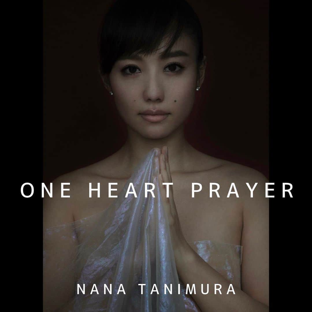 谷村奈南のインスタグラム：「New Song「One Heart Prayer〜祈り〜」のジャケ写が完成しました❤️‍🔥  Naokiさん @naoki_fineartphotography に撮っていただきました📸 19歳のデビューのときからたくさん撮ってきていただいたNaokiさん。アートとは、アーティストとは。いろいろなことを教えていただきました！ 再びコラボさせていただくこと、とても嬉しいです！  #祈り #OneHeartPrayer」