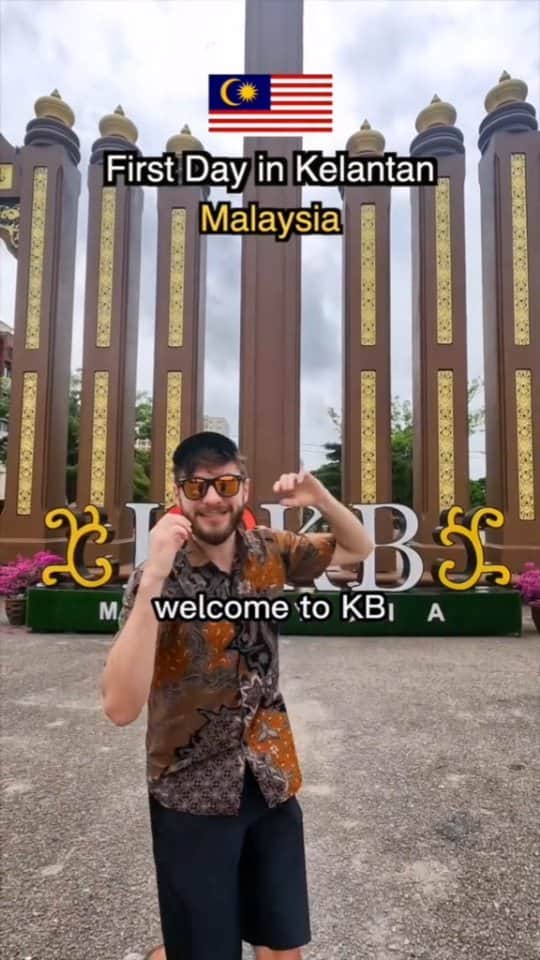 PSYのインスタグラム：「French traveler in Kota Bharu Kelantan Malaysia First Day Full Travel Vlog」
