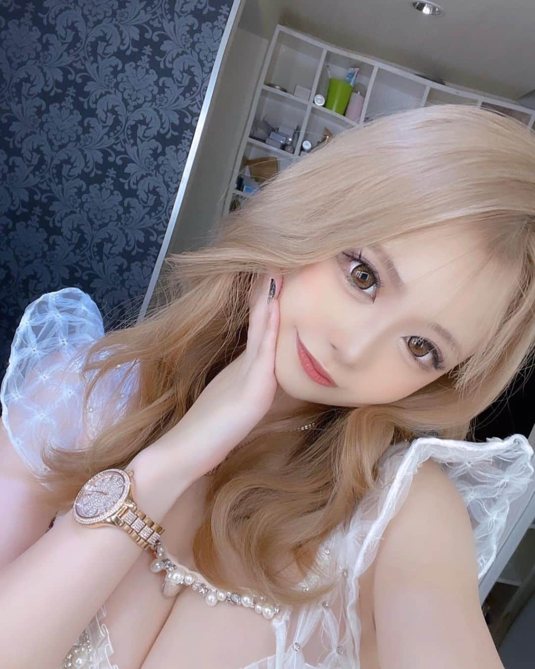 苺のインスタグラム：「写真はこの前のだけど🥹💖 やっと寒くなってきたから暖かいココア時期になってきた🤤笑」