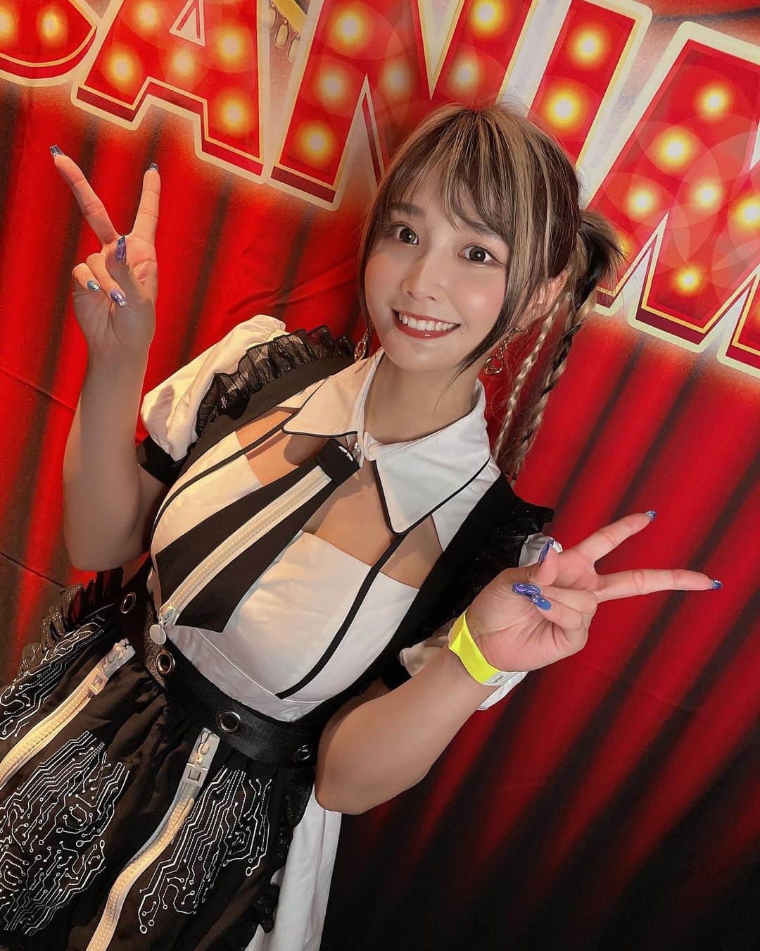 赤羽もものインスタグラム：「【告知】 10/23(日)にアニソンクラブイベント 渋谷CAMELOTでDJするよ‼️‼️‼️  16:00-22:00 ※コスプレ入場15:30 詳細⬇️ https://twipla.jp/events/528821  ハロウィンだからうちも久々にキャラコスしようかな〜🤭 チェキ物販もあるから会いに来てね❤️   #アニソン  #dj  #イベント  #canime  #キャニメ  #渋谷  #クラブイベント  #アニクラ」