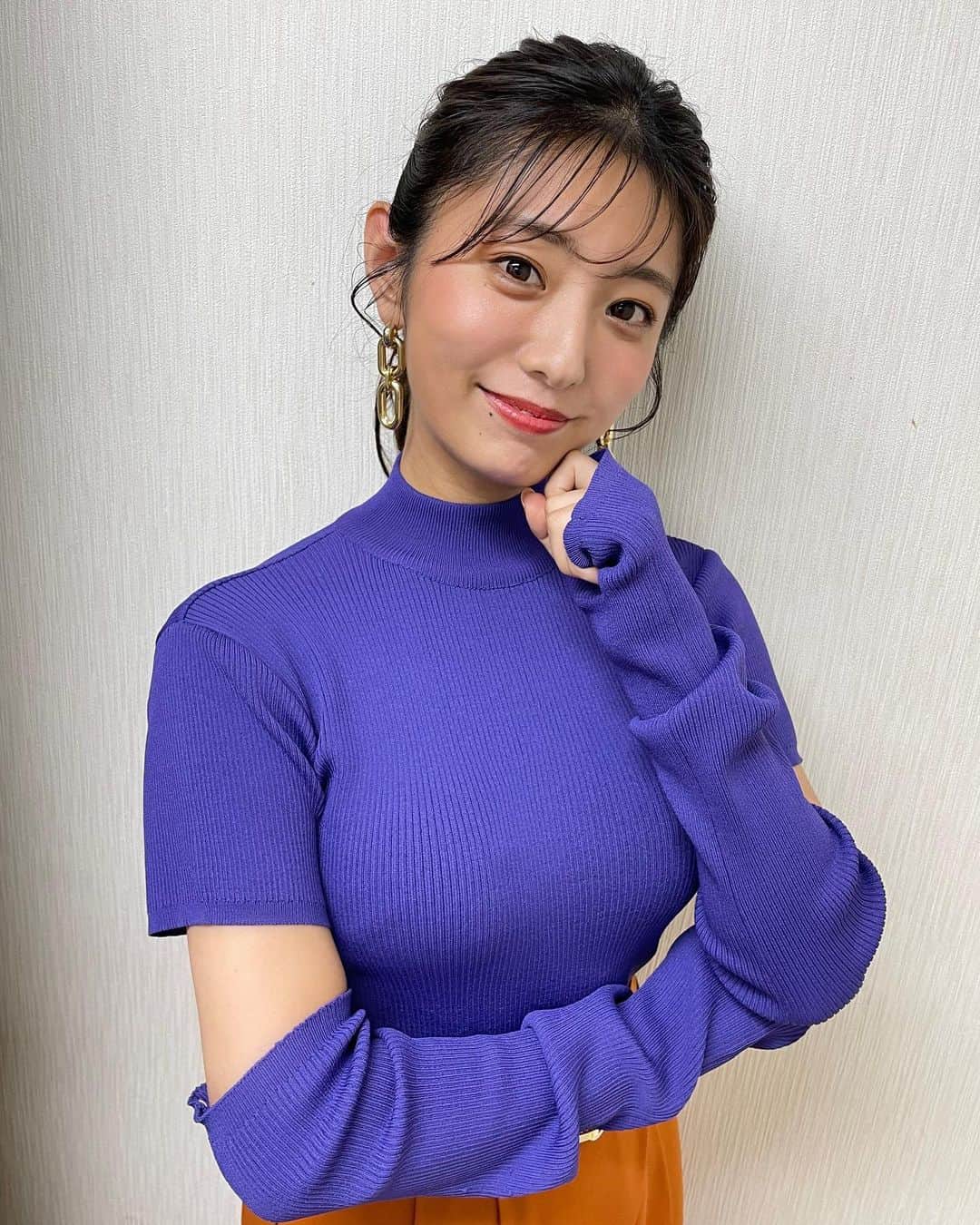 のインスタグラム：「👗 . #熱血バスケ #衣装 2022AWトレンドの #アームウォーマー 付きトップス💟」