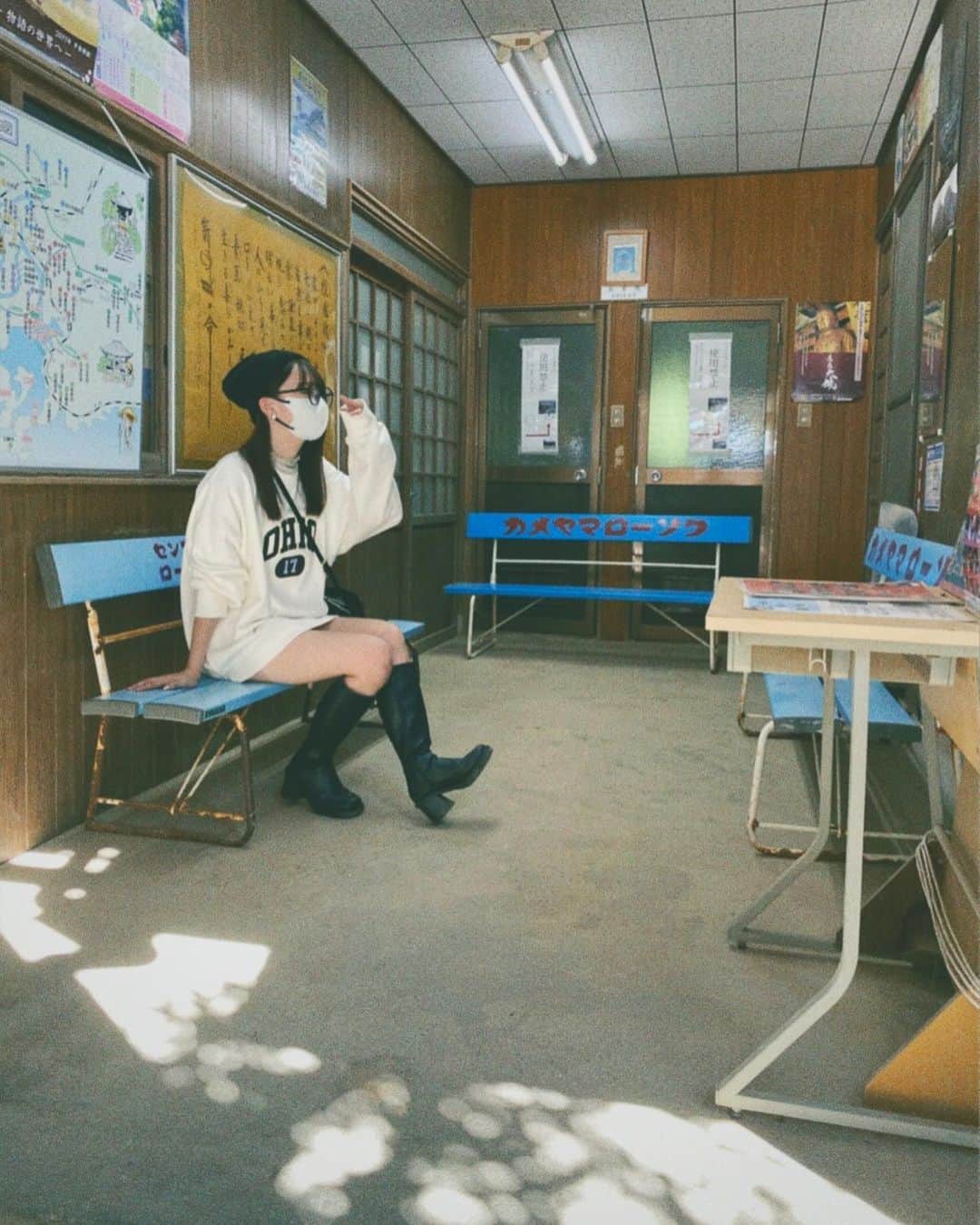 山本愛梨のインスタグラム：「秋！金木犀！紅葉！食！読書！うひょひょ」