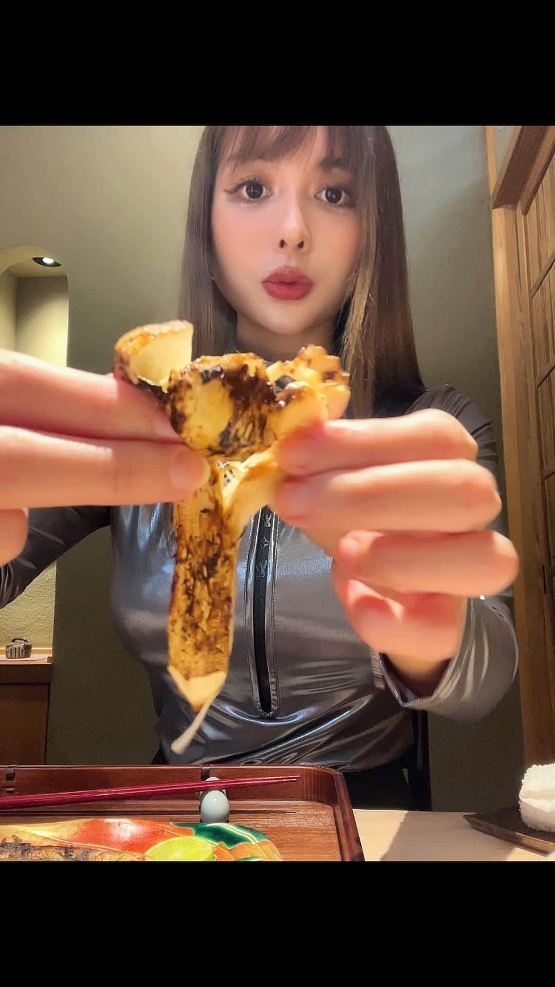 濱野りれのグルメインスタ