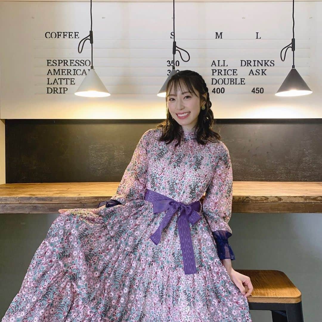 松井咲子のインスタグラム：「KORGの新しいデジタルピアノ「Liano」でミッキー吉野さんとビューティフルネームをセッションした動画がYouTubeにて公開されてます！是非ご覧ください〜！ カタログも楽器店などにあると思いますので探してみてね！  https://youtu.be/qtCIp0BcDNs  #korg #liano」