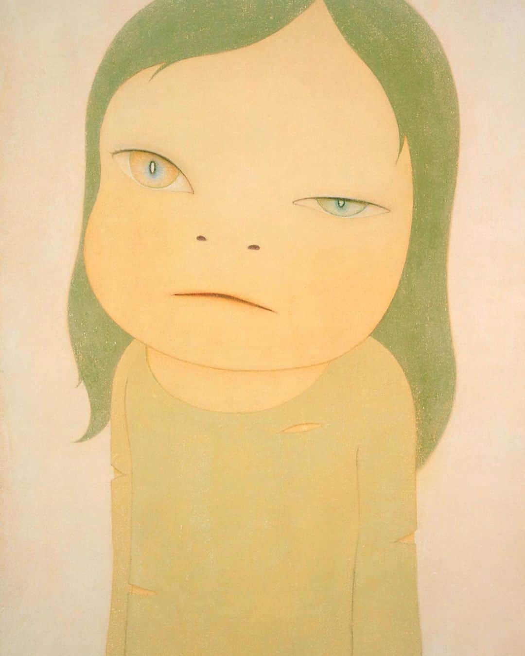 奈良美智のインスタグラム：「in the white room  2003 Twins 1&2  2005 Green-haired cat girl  2003」