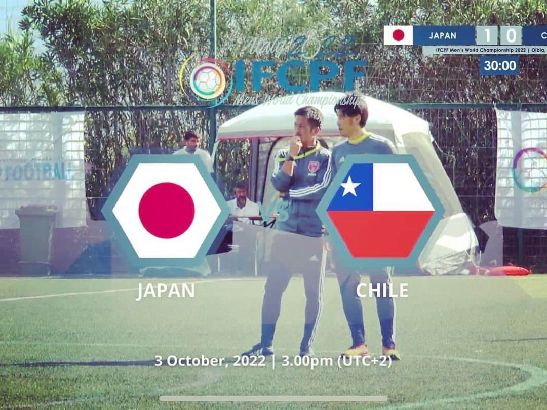 西嶋弘之さんのインスタグラム写真 - (西嶋弘之Instagram)「銅メダル！！  3位決定戦、チリに見事勝利して、世界大会初のメダル獲得となりました！！✌️  2週間、たくさんのことを感じました。学びました。経験できました。  監督、スタッフ、選手のみなさん、感動の時間をありがとう！！ 現役引退後も、サッカーを通して人生が豊かに感じられることに、心から感謝です。  とりあえず、無事に帰国できることを、心から願います。。。(T . T)  今、サルデーニャ(オルビア)からローマまでとんできました。  #cpサッカー  #cpサッカー日本代表  #イタリア #さるでぃーにゃ #3位決定戦  #西嶋弘之 #荒田雅人」10月4日 16時38分 - hiroyukinishijima6