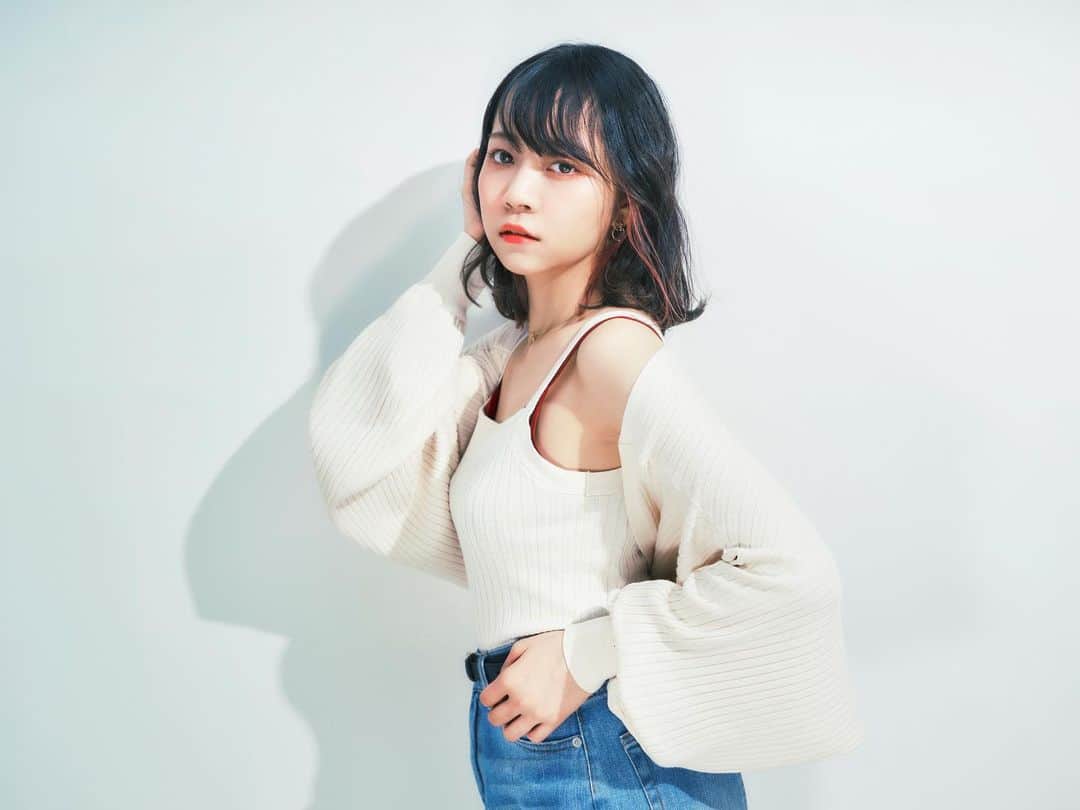 神沢有紗のインスタグラム：「アー写が新しくなりました！✨ ⁡ 一気に大人っぽい感じになって嬉しい～！ダンス上手そう🤣  ･ ･ ･ #portraitphotography #portrait_shots  #instagram #fashion  #modeling #portrait #portraitphotography #portrait_shots  #japanesegirl #萌 #自拍 #swag #맞팔 #맞팔해요 #otakugirl #otaku #コスプレイヤー  #ポートレート #ポートレートモデル #ポートレート女子 #被写体 #ポトレ #モデル #自撮り #自撮り女子 #コスプレイヤー自画撮り部 #黒髪 #cosplay #cosplayer」
