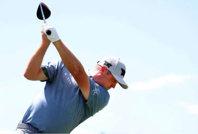 ジェイソン・コクラックのインスタグラム：「SMASH FACTOR = ball speed + head speed 🚀   #LIVGolf #GolfButLouder」