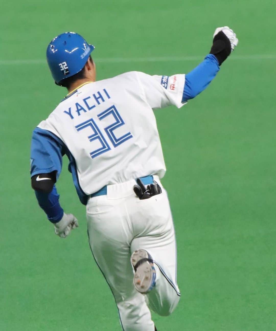 谷内亮太さんのインスタグラム写真 - (谷内亮太Instagram)「2022年シーズン全日程が終了しました。  サポートしていただいた方々、本当にありがとうございました。 そして応援していただいたファンの皆様、本当にありがとうございました。  これからも応援よろしくお願いします。  #北海道日本ハムファイターズ  #ファンは宝物  #lovefighters  #谷内亮太」10月5日 12時02分 - ryota.y0203