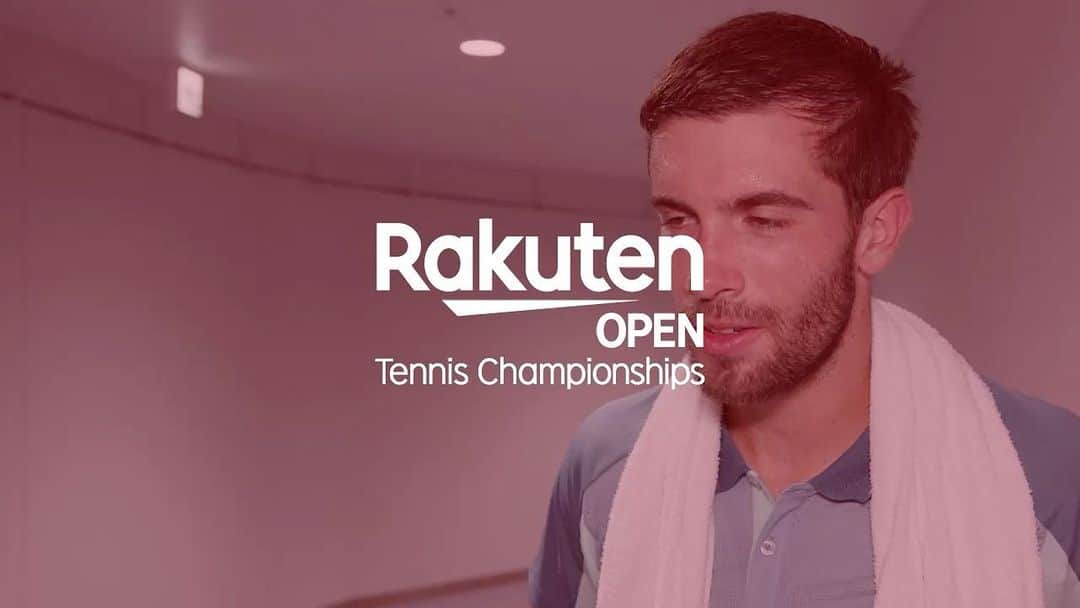 Rakuten Japan Openのインスタグラム：「昨日のシングルス1回戦で勝利したボルナ・チョリッチ選手への勝利者インタビュー🎤🎾 3度目の楽天オープンで初の2回戦進出を果たしました🎉 @borna_coric  #rakutenopen #rakutenopen2022 #楽天オープン #楽天オープン2022」