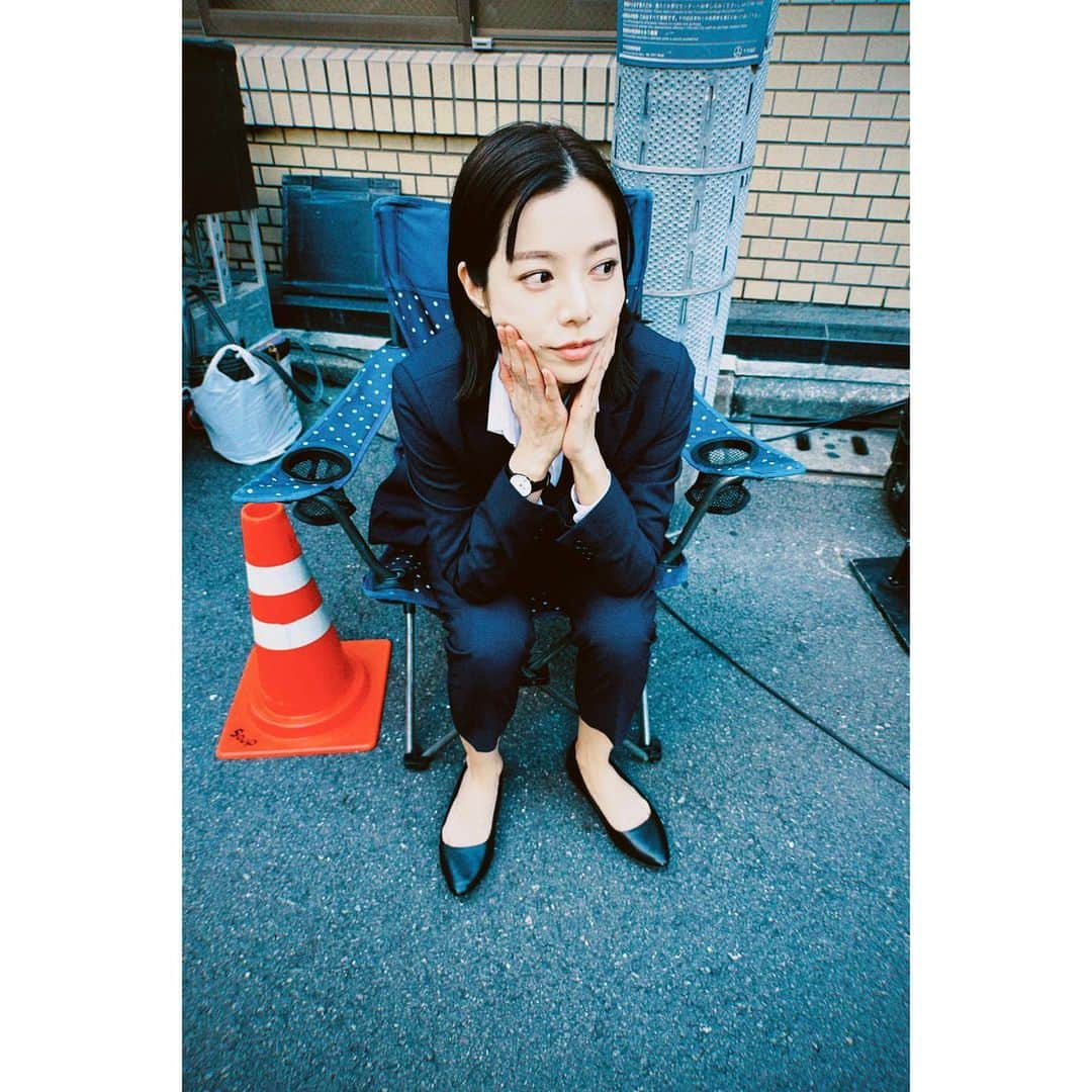 桜井ユキさんのインスタグラム写真 - (桜井ユキInstagram)「皆様こんばんは  今夜22時〜  「親愛なる僕へ殺意をこめて」  初回放送です。  エイジをはじめ濃厚キャラがわんさか登場します。是非観てください  すっかり寒いですね。今日から腹巻き巻きます  　　　　　　　　　　　　　　　　　　　　桜井」10月5日 19時21分 - yuki.sakurai_official