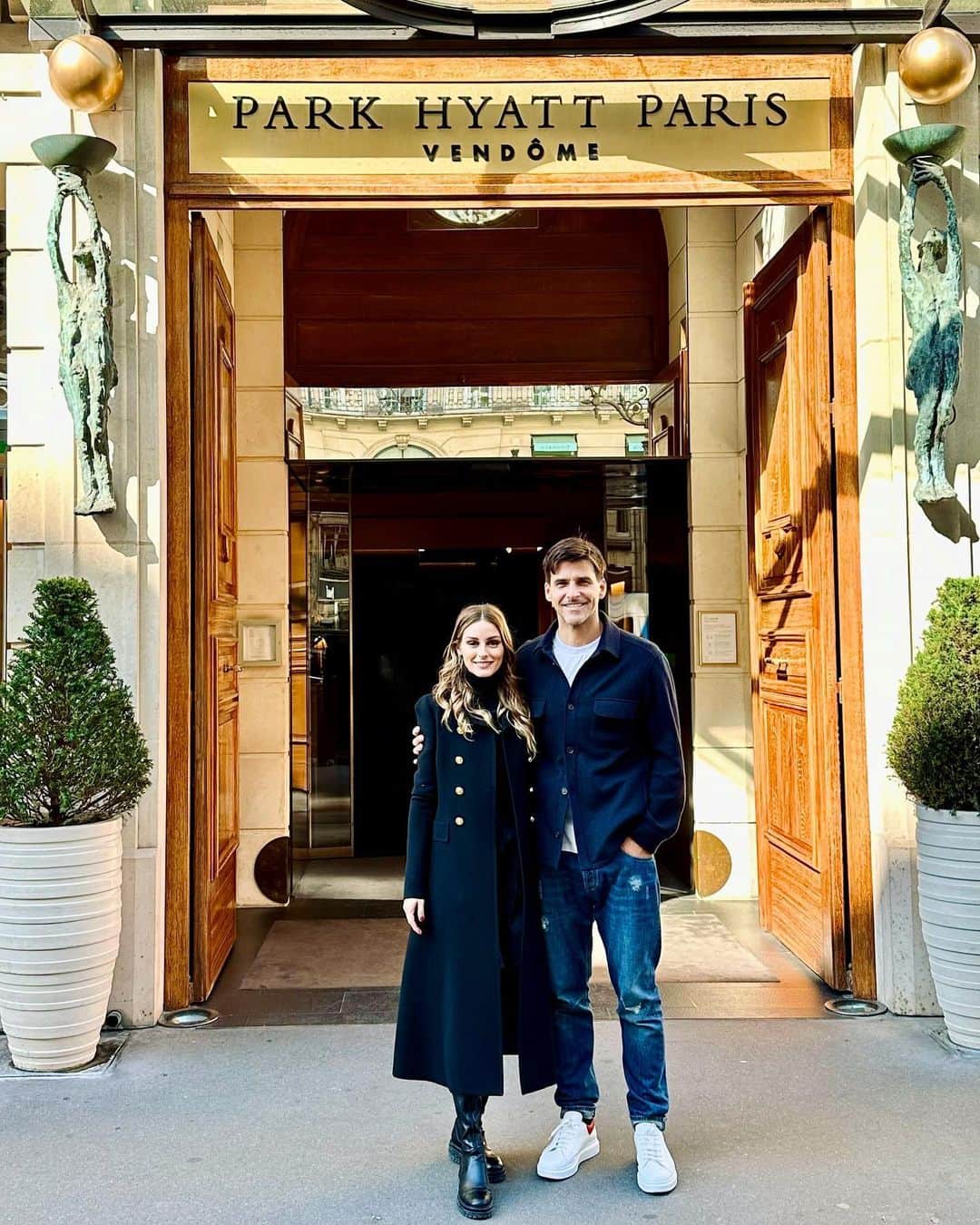 オリヴィア・パレルモのインスタグラム：「Ta-ta for now @parkhyattparis! ✌️ Thank you for another wonderful stay 🤗」